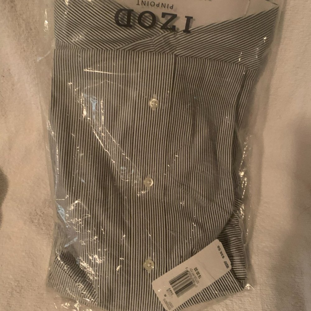 IZOD PINPOINT 100% COTTON FRENCH CUFFS SHIRT - Picture 2 of 4
